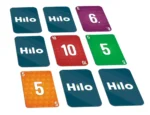 Cartes colorées du jeu Hilo disposées en grille