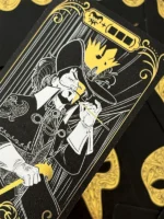 Illustration masquée noir et or style théâtral