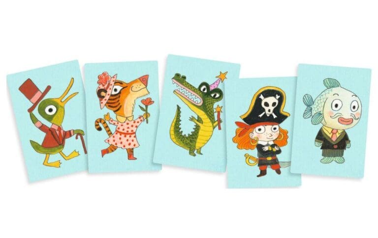 Cinq illustrations colorées de personnages amusants sur cartes bleues