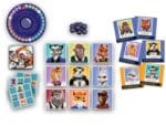 Jeu de société avec roulette, cartes et jetons colorés